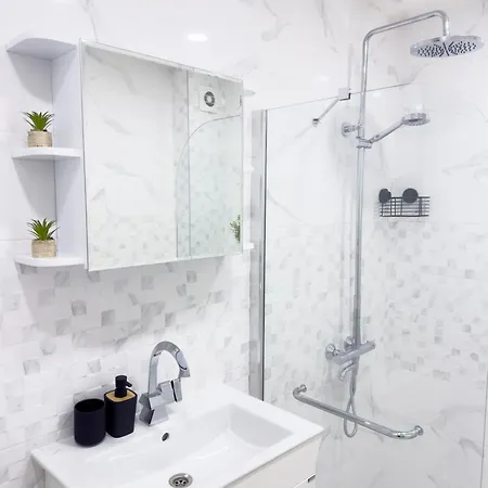 Apartment Sd & Free Parking *