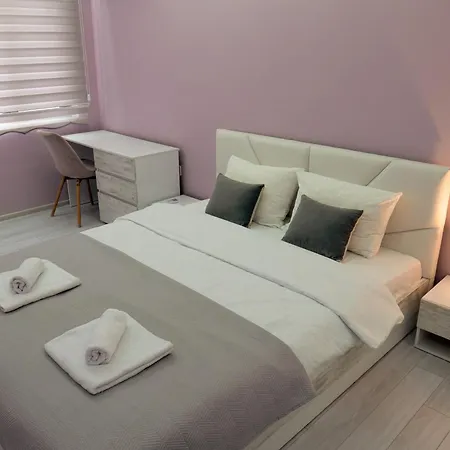 Sd & Free Parking Kŭrdzhali