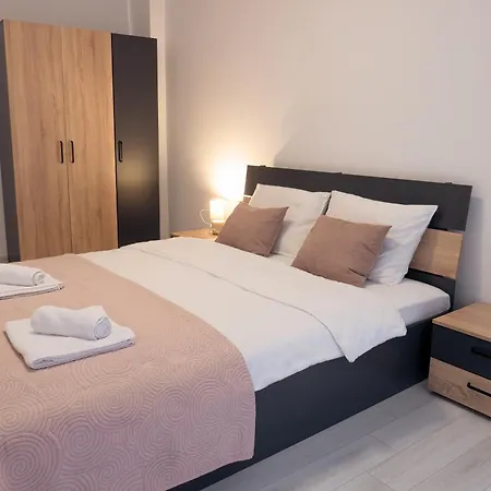 Sd & Free Parking Apartment *