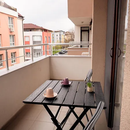 Sd & Free Parking Kŭrdzhali